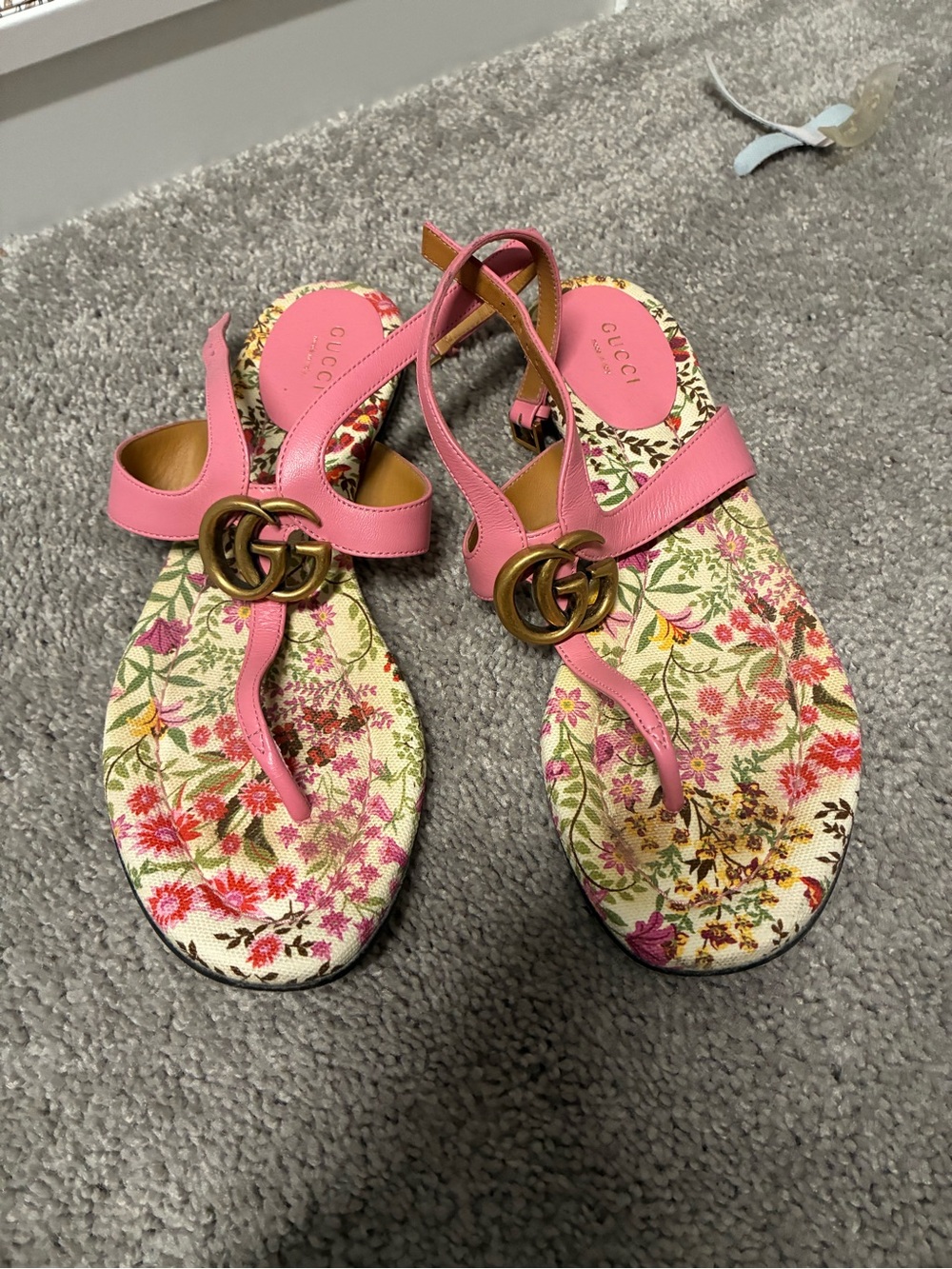 Gucci Pink Floral GG Logo Thong Sandals